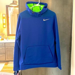 Mens Size M ThermaFit Nike Hoodie